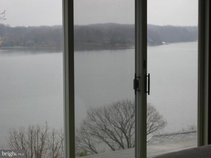 105 Edgehill Road Annapolis, MD 21405 - Photo 4 of 18 View from Unit