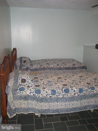 105 Edgehill Road Annapolis, MD 21405 - Photo 6 of 18 Bedroom #1