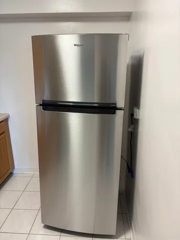 $82,000 | 7337 South South Shore Drive, Unit 515, Chicago, IL 60649