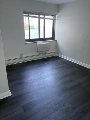 $82,000 | 7337 South South Shore Drive, Unit 515, Chicago, IL 60649