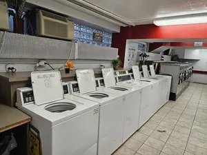 $82,000 | 7337 South South Shore Drive, Unit 515, Chicago, IL 60649