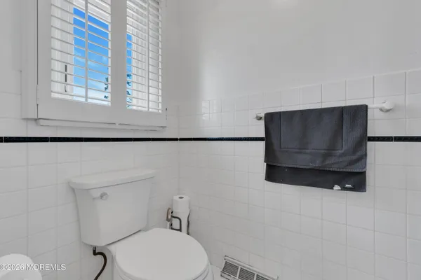 $699,000 | 514 Highland Terrace, Brick, NJ 08723