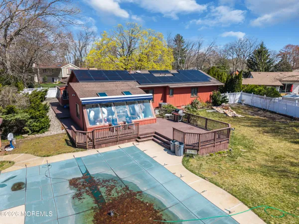 $699,000 | 514 Highland Terrace, Brick, NJ 08723