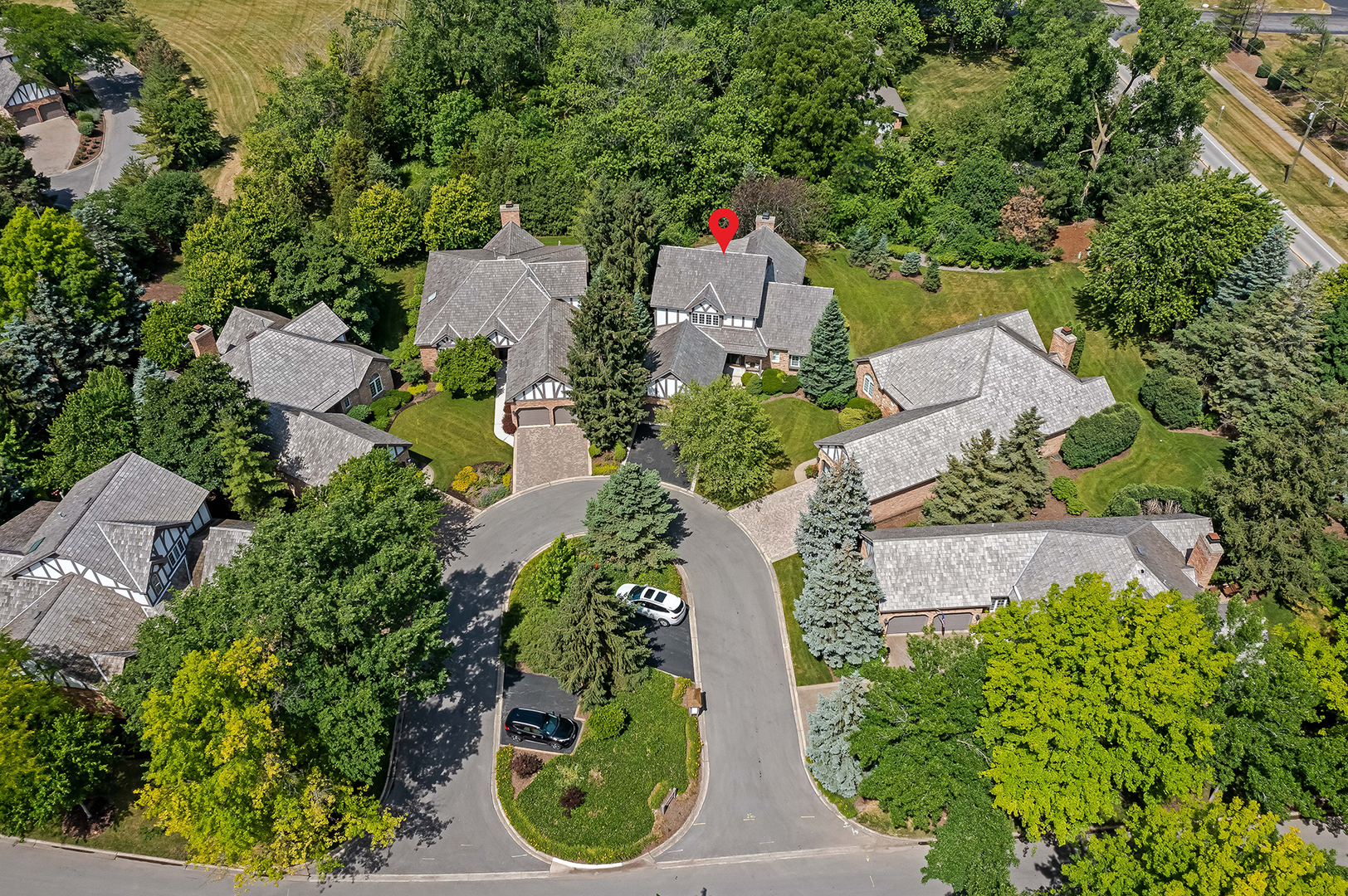 3 Berkshire Lane Burr Ridge, IL 60527 - Photo 35 of 40 an aerial view of house with yard