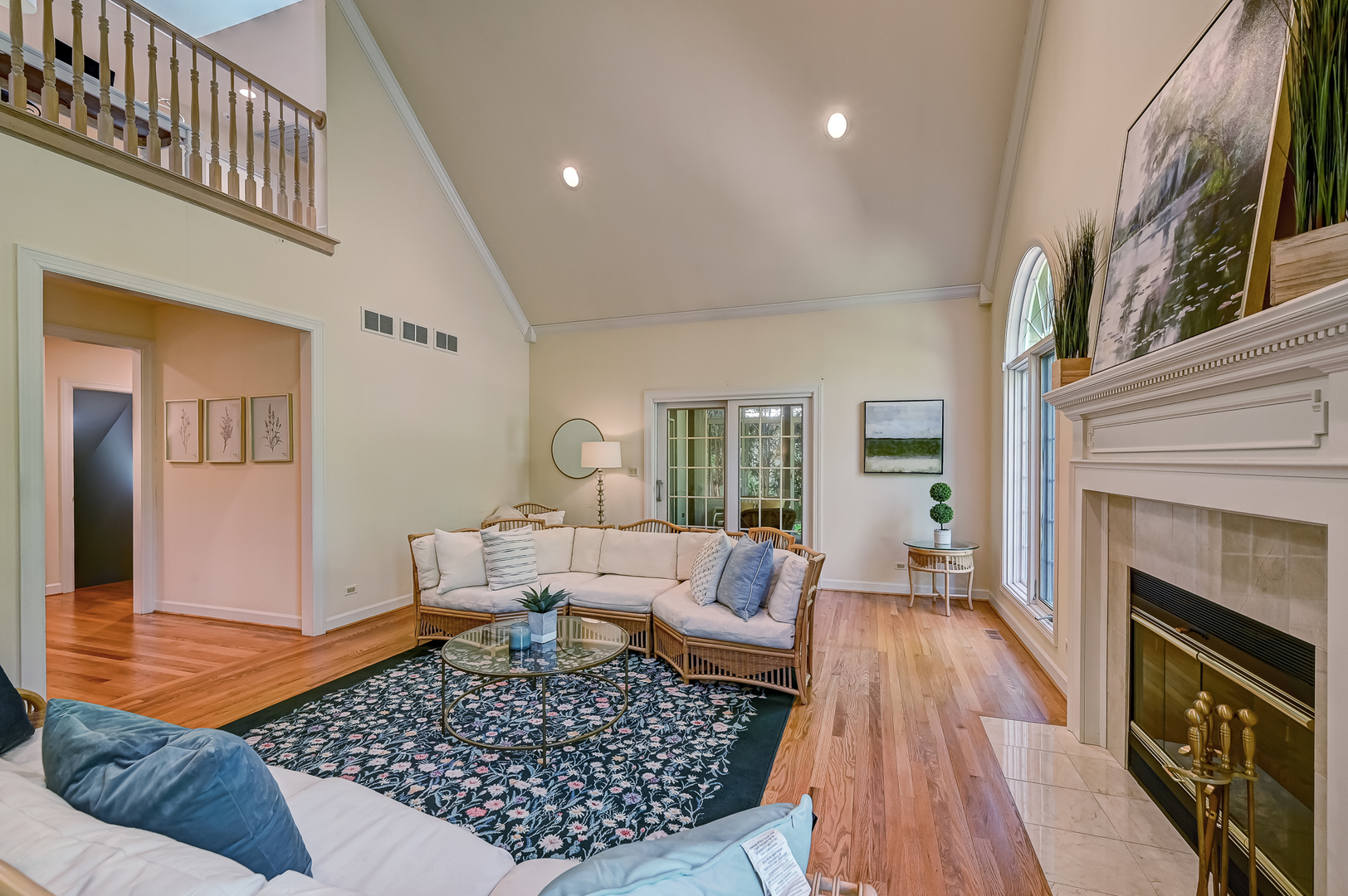 3 Berkshire Lane Burr Ridge, IL 60527 - Photo 9 of 40 a living room with furniture and a fireplace