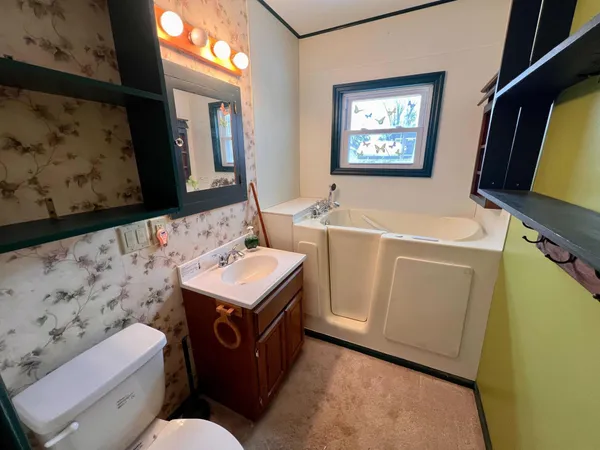 $89,900 | 2406 4th Avenue East, Hibbing, MN 55746