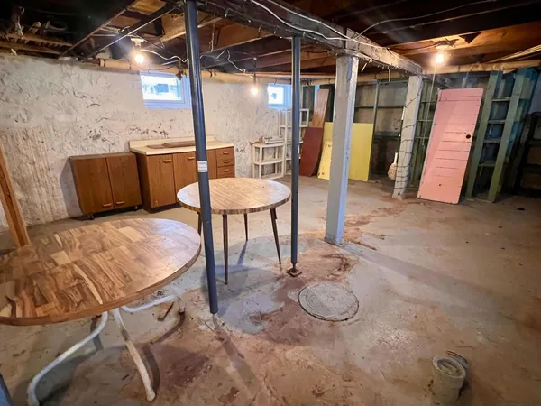 $89,900 | 2406 4th Avenue East, Hibbing, MN 55746