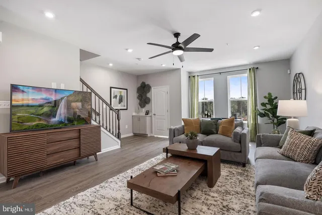 $3,495 | 1714 Primrose Way, Hanover, MD 21076