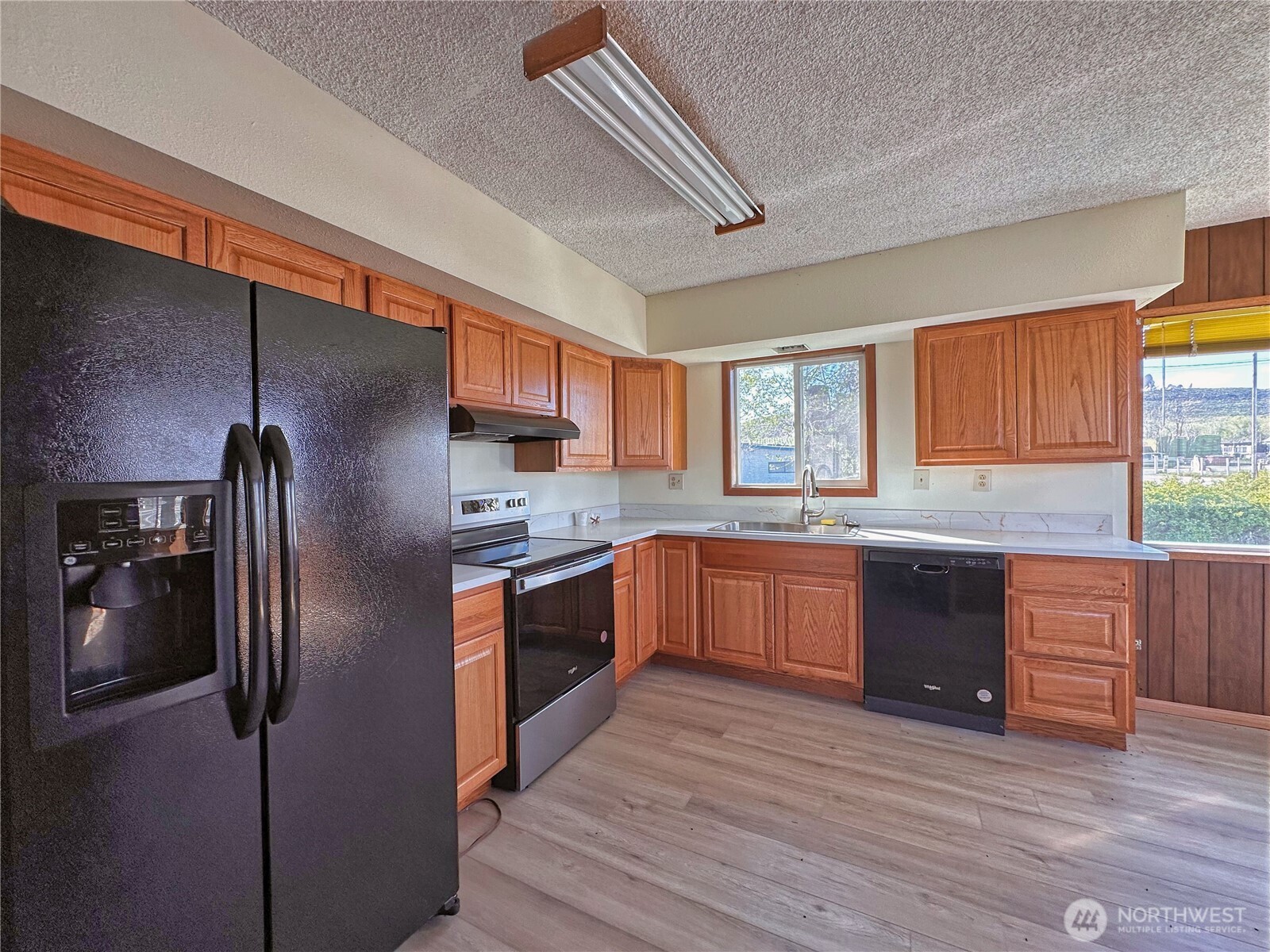 284 Monse Bridge Road Brewster, WA 98812 - Photo 10 of 40 Gallery Image 10