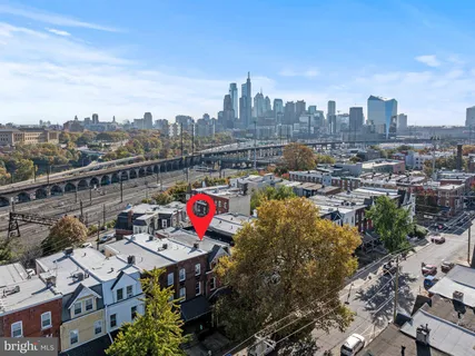$469,000 | 627 North 32nd Street, Philadelphia, PA 19104