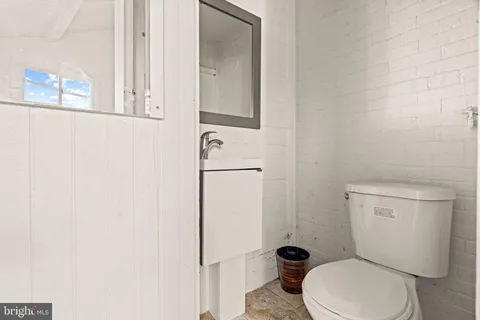 $469,000 | 627 North 32nd Street, Philadelphia, PA 19104