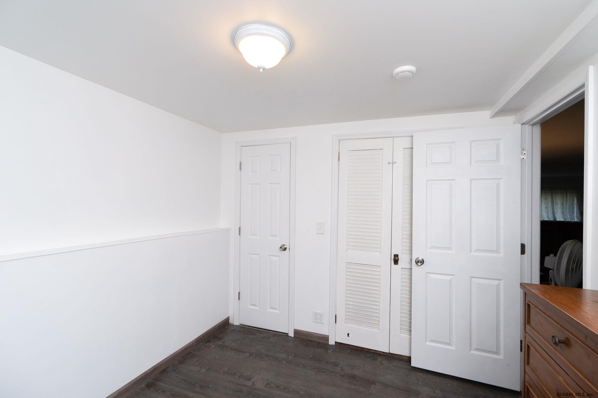 237 Osborne Road Colonie, NY 12205 - Photo 30 of 48 Photo 30