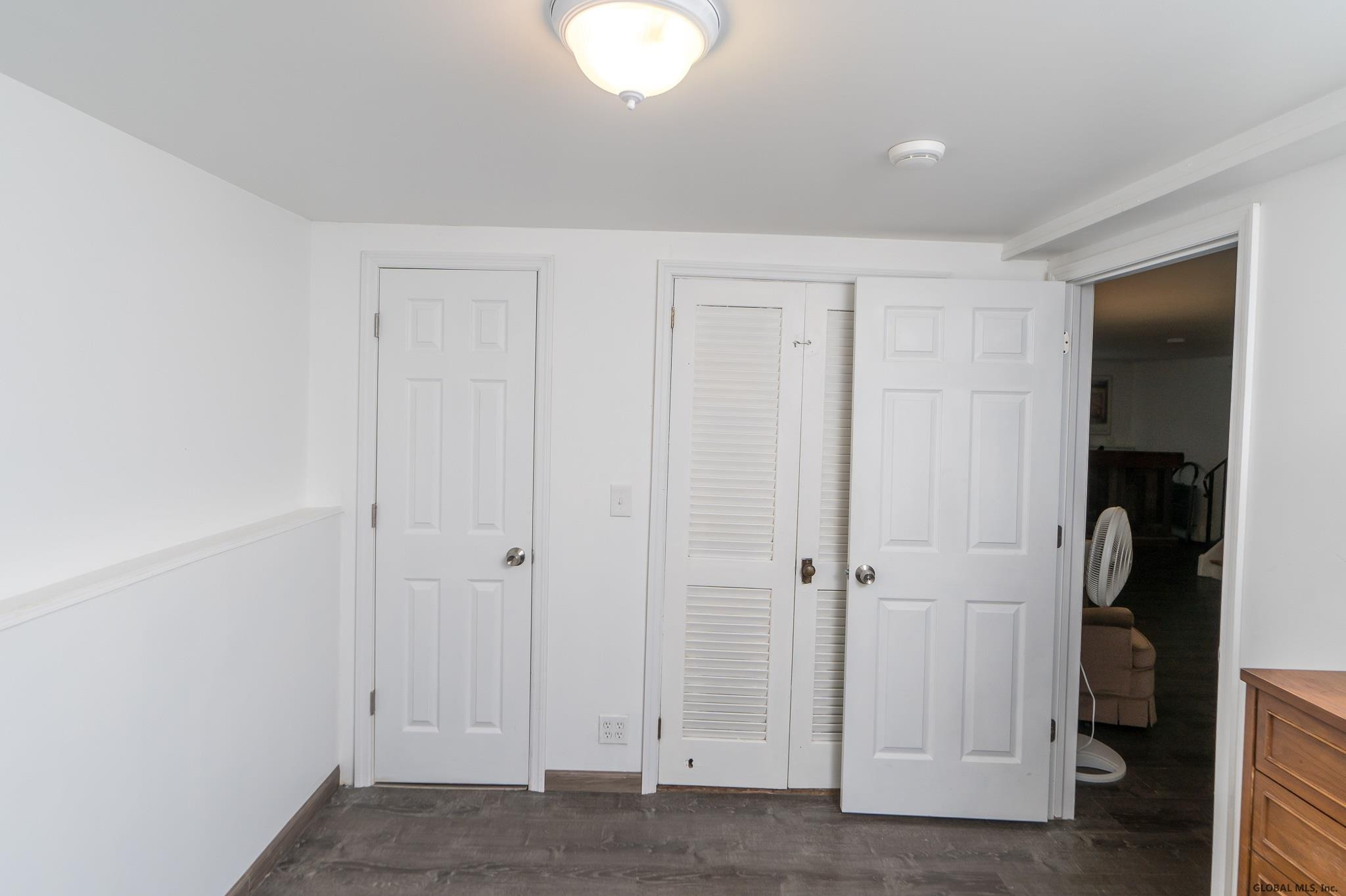237 Osborne Road Colonie, NY 12205 - Photo 31 of 48 Photo 31