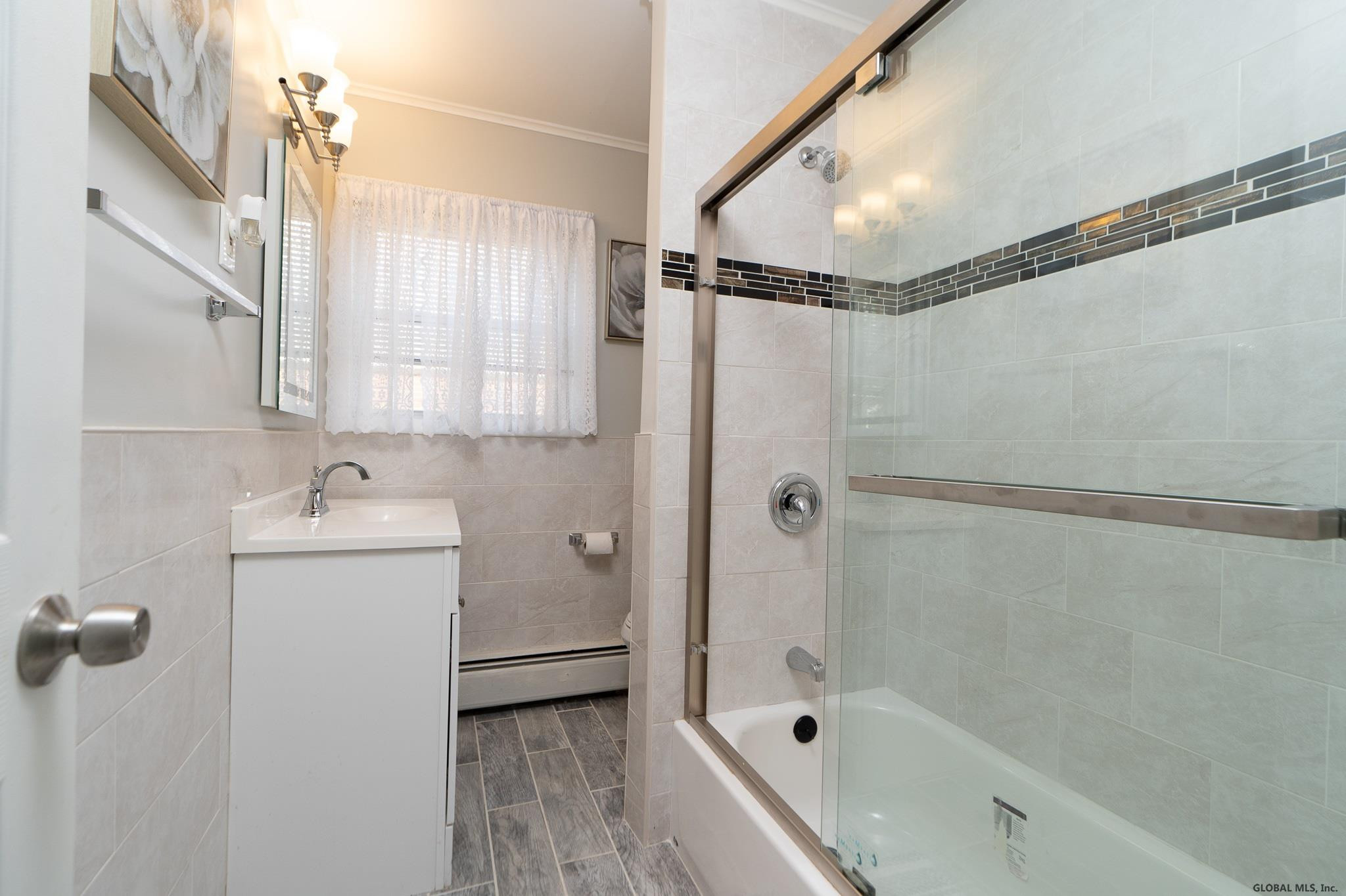 237 Osborne Road Colonie, NY 12205 - Photo 39 of 48 Photo 39