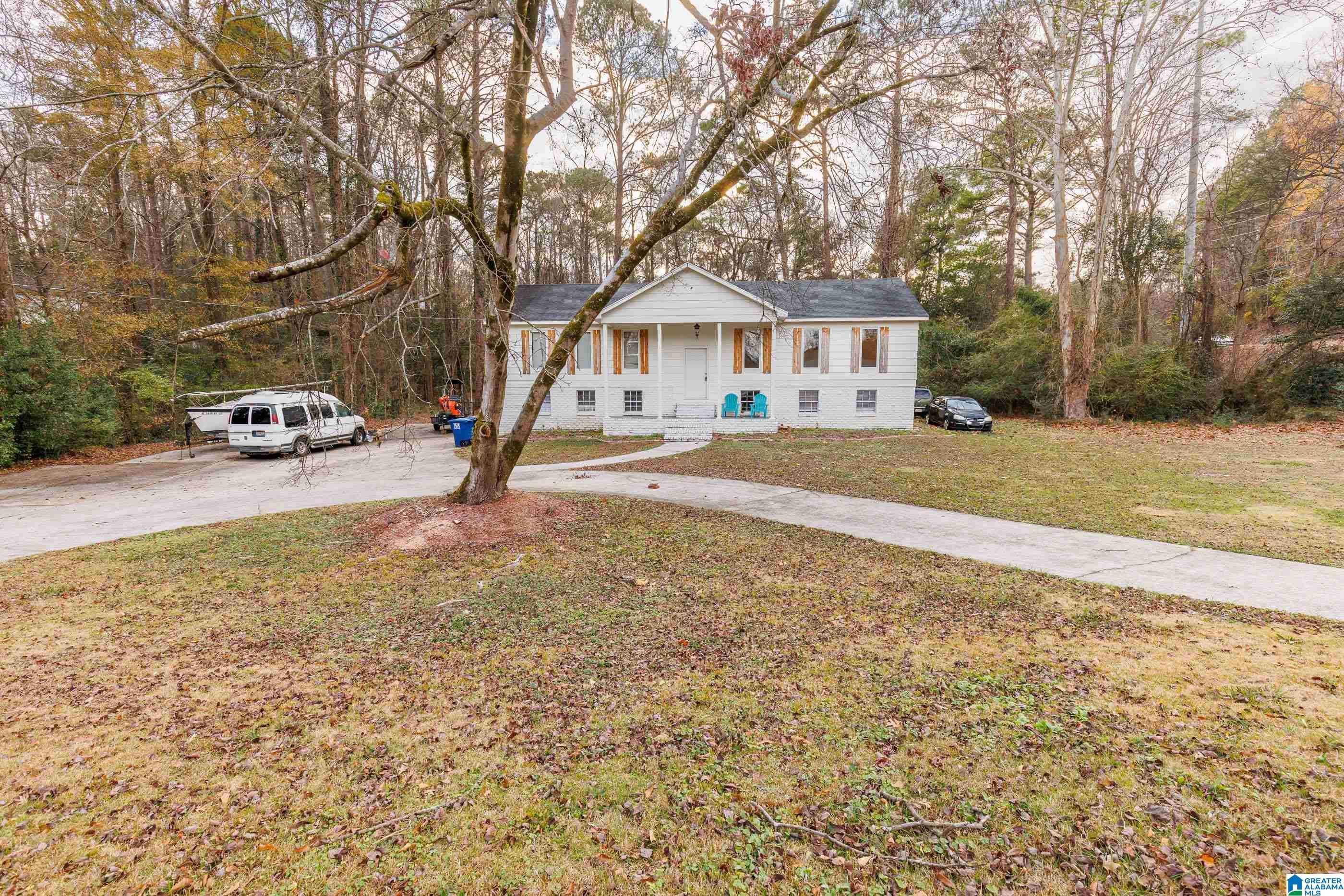3400 Loch Ridge Drive Birmingham, AL 35216 - Photo 2 of 25