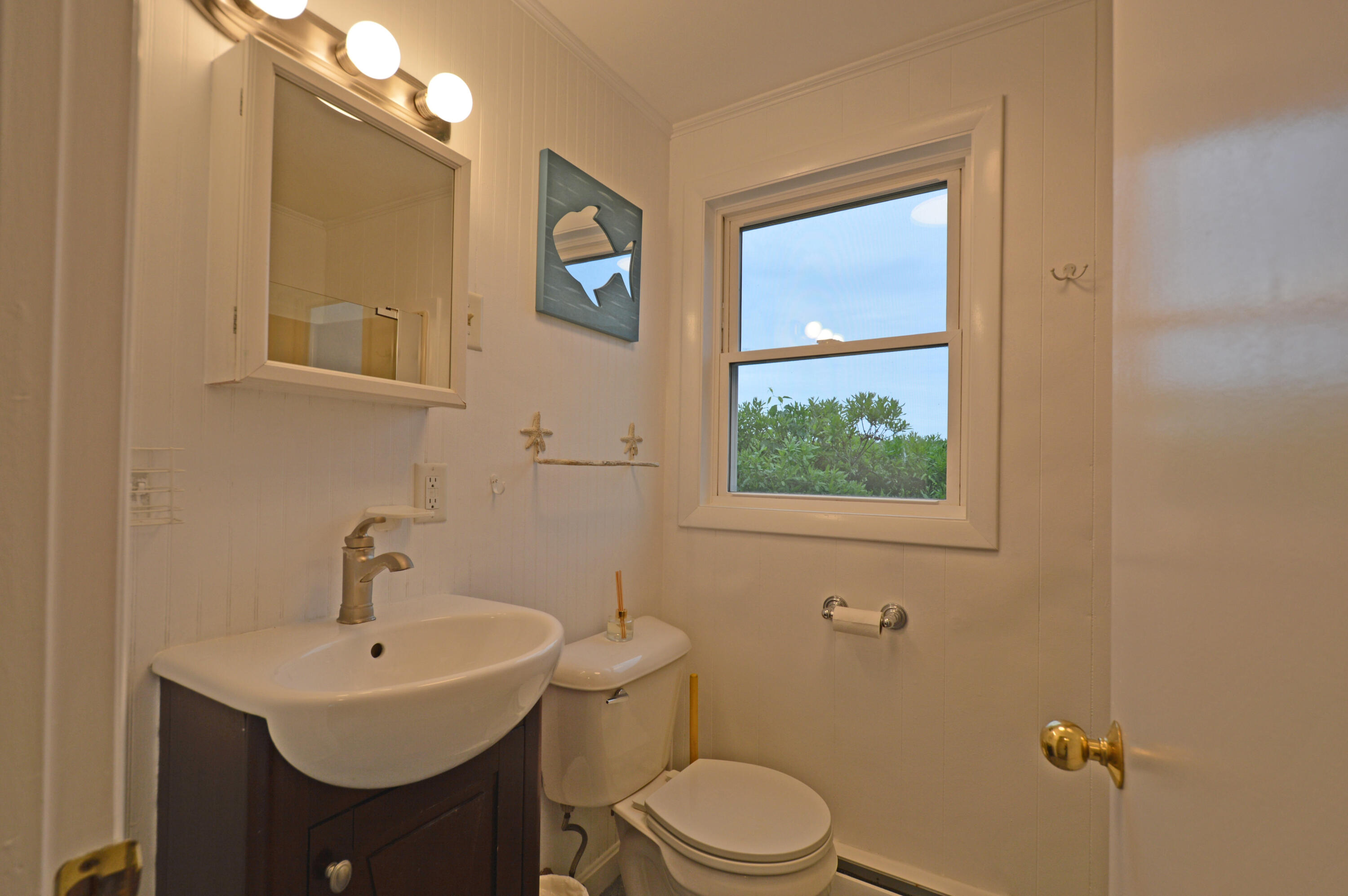 5 Dyke Road, Unit G Kennebunkport, ME 04046 - Photo 10 of 18 Witlen_BaB