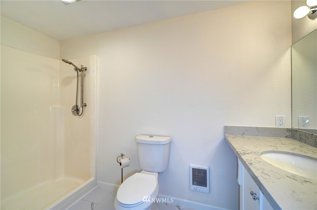 7702 Rixie Road Southeast Olympia, WA 98501 - Photo 21 of 30 Gallery Image 21