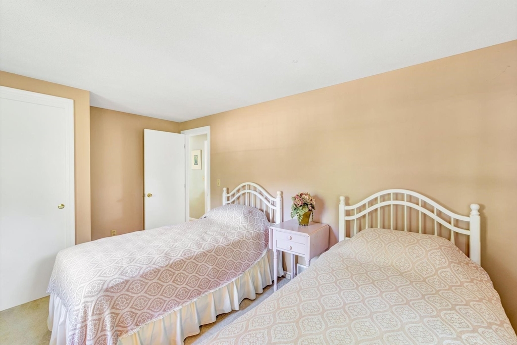 33 Swift Brook Road Yarmouth, MA 02664 - Photo 26 of 42 Gallery Image 26
