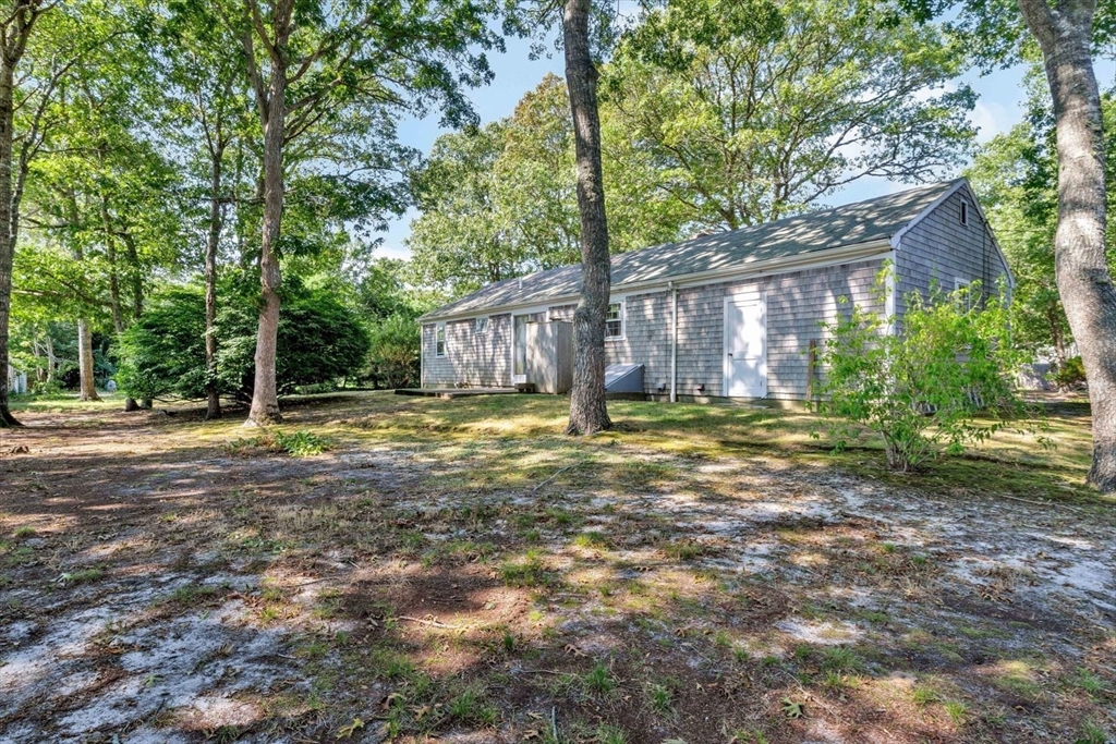 33 Swift Brook Road Yarmouth, MA 02664 - Photo 37 of 42 Gallery Image 37