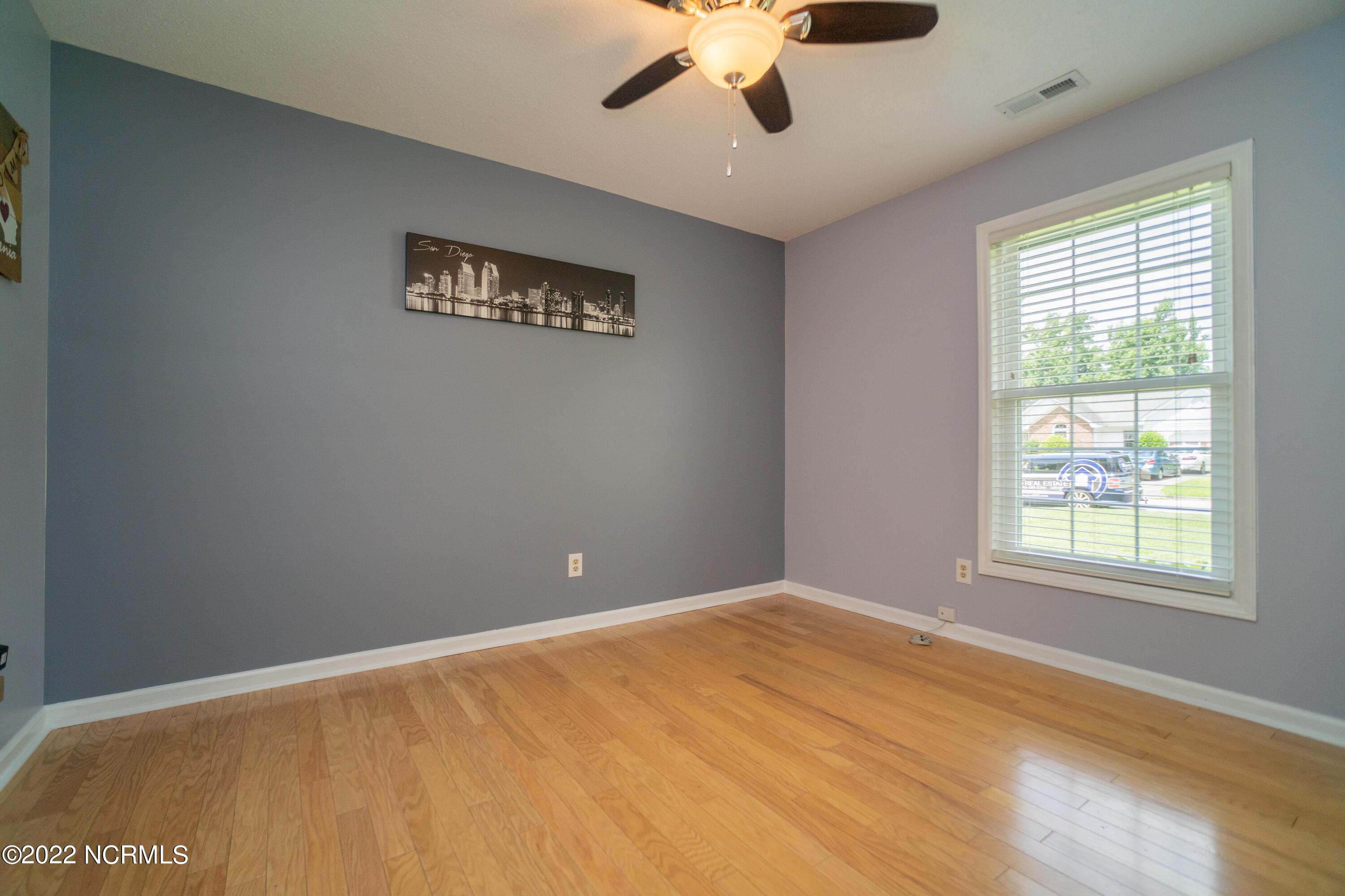 174 Raintree Circle Jacksonville, NC 28540 - Photo 30 of 38 _JLS9429