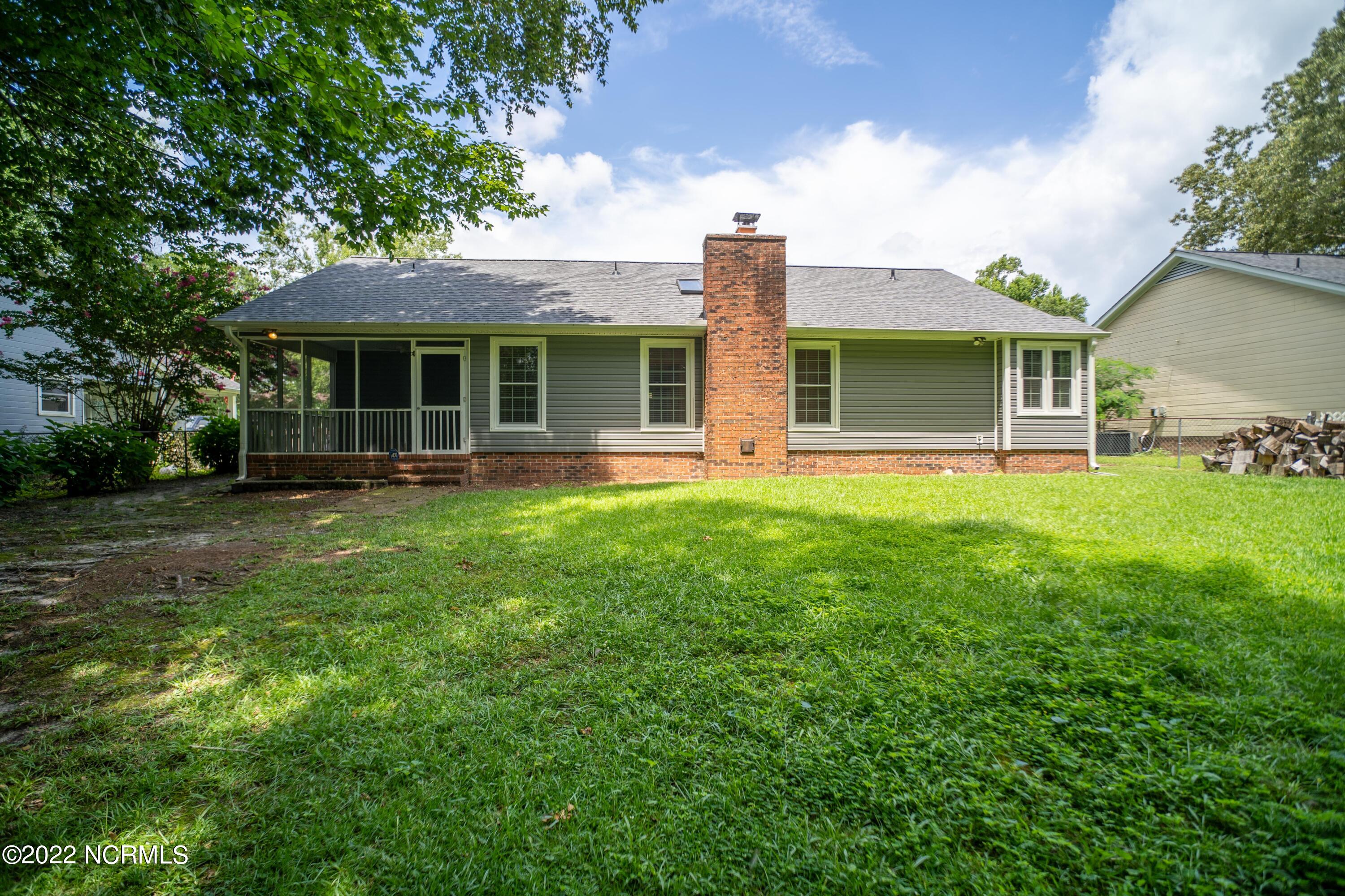 174 Raintree Circle Jacksonville, NC 28540 - Photo 38 of 38 _JLS9468-HDR