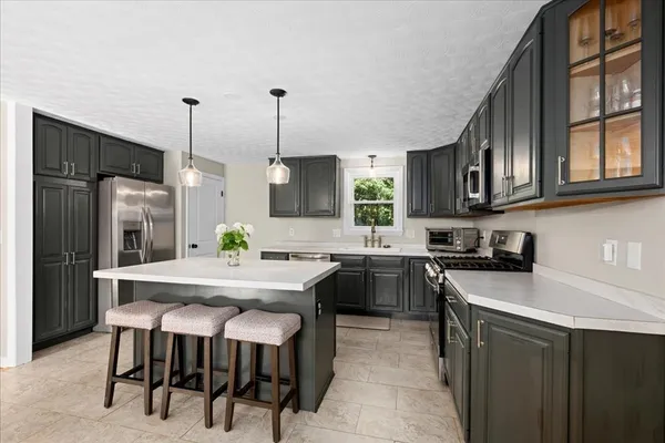 $625,000 | 32 Stratton Drive, Hudson, MA 01749