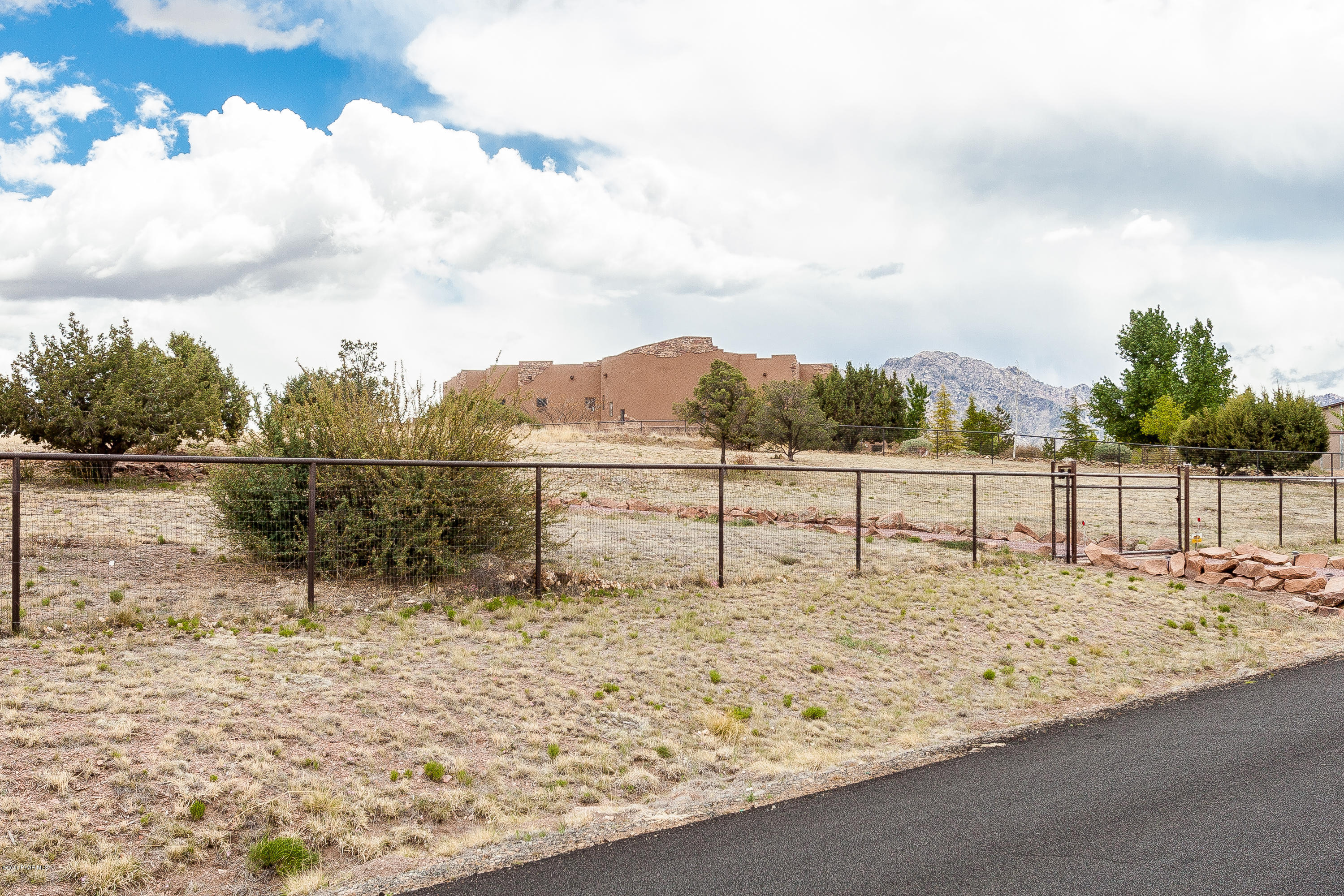 11025 Williamson Valley Ranch Road Prescott, AZ 86305 - Photo 40 of 43 066_.