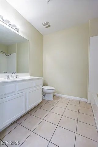 $1,575 | 32 East Serene Avenue, Unit 415, Las Vegas, NV 89123