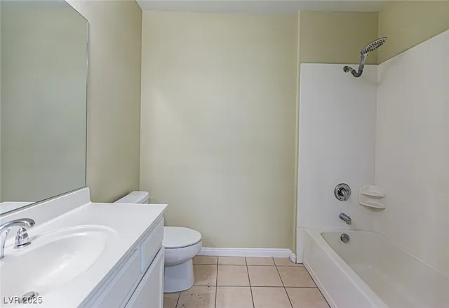 $1,575 | 32 East Serene Avenue, Unit 415, Las Vegas, NV 89123