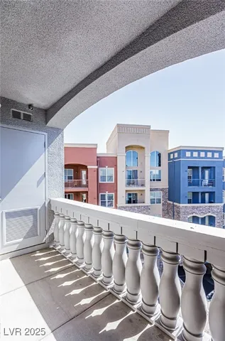 $1,575 | 32 East Serene Avenue, Unit 415, Las Vegas, NV 89123