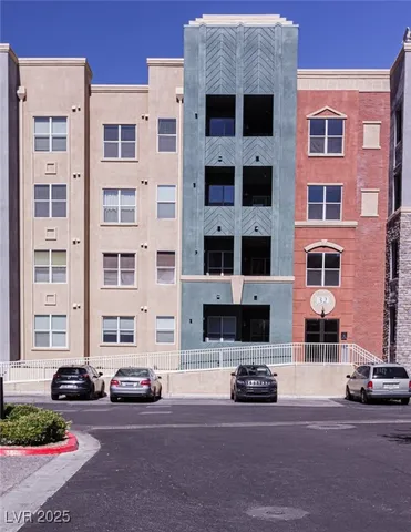$1,575 | 32 East Serene Avenue, Unit 415, Las Vegas, NV 89123