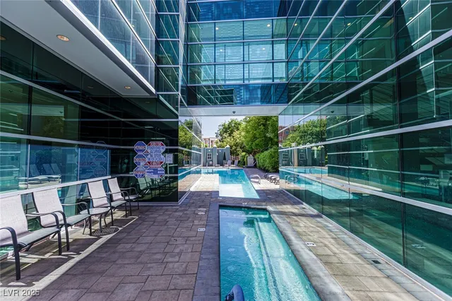 $1,575 | 32 East Serene Avenue, Unit 415, Las Vegas, NV 89123