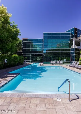 $1,575 | 32 East Serene Avenue, Unit 415, Las Vegas, NV 89123