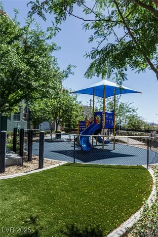 $1,575 | 32 East Serene Avenue, Unit 415, Las Vegas, NV 89123