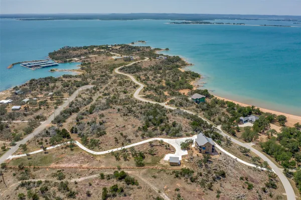 $2,428,000 | 214 Peninsula Drive, Burnet, TX 78611