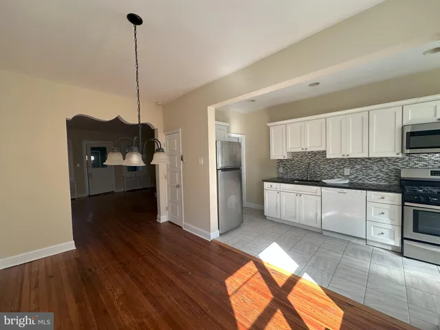 $349,900 | 2615 South 13th Street, Philadelphia, PA 19148