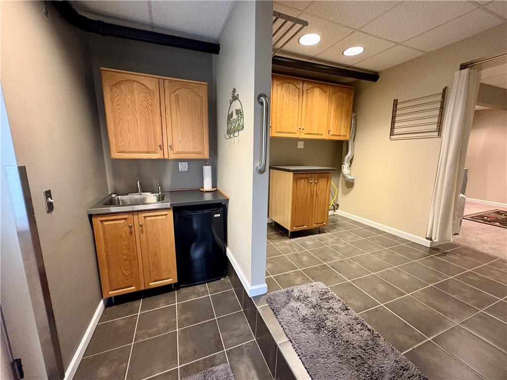 1082 Milltown Road Verona, PA 15147 - Photo 41 of 45 Laundry room