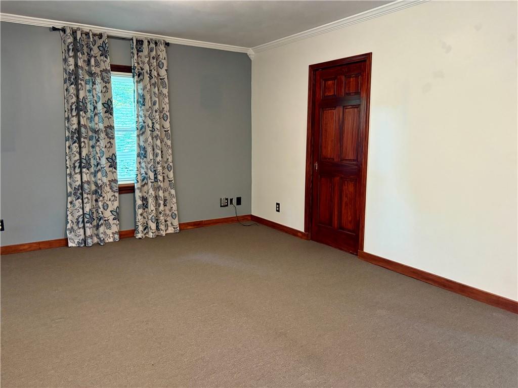 1082 Milltown Road Verona, PA 15147 - Photo 10 of 45 Living room when furnished