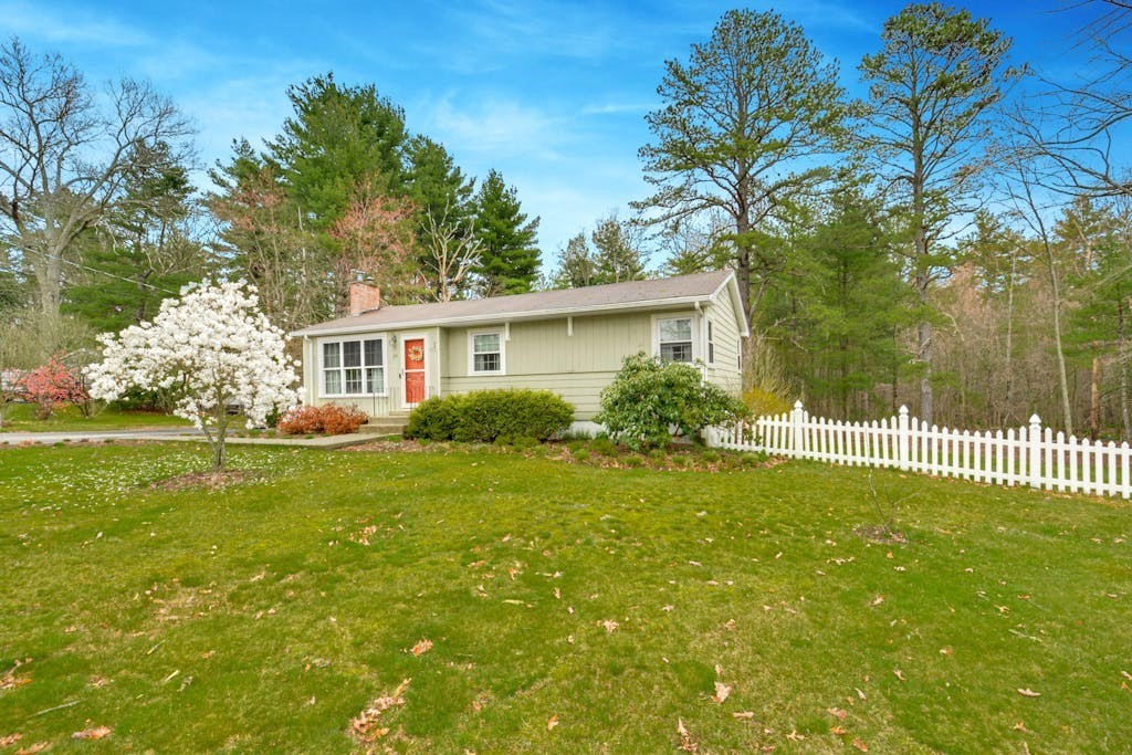 20 Oakview Circle Medway, MA 02053 - Photo 33 of 33 a house with garden in front of it