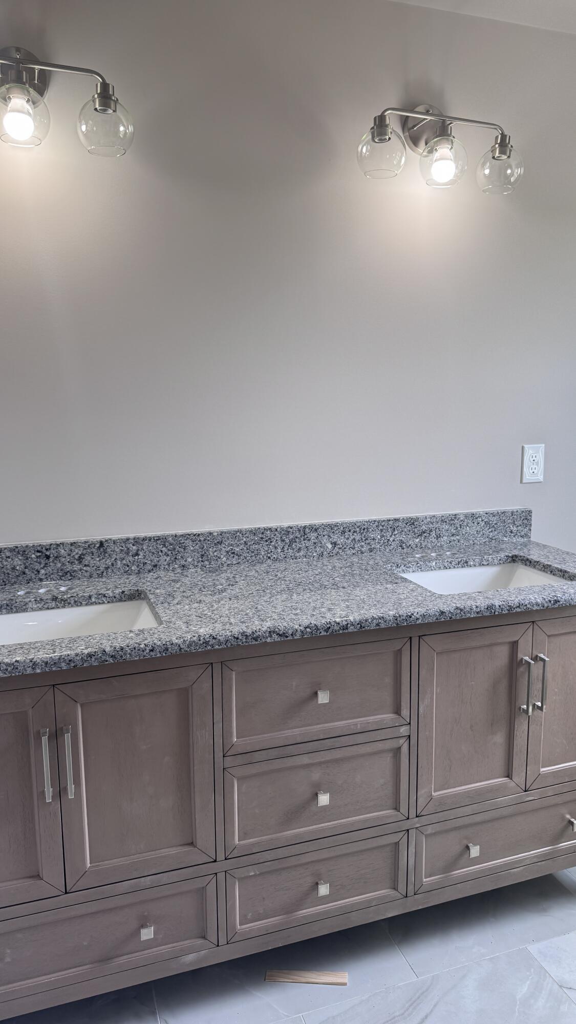 30815 Lower Ridge Drive New Boston, MI 48164 - Photo 10 of 16 IMG_1799