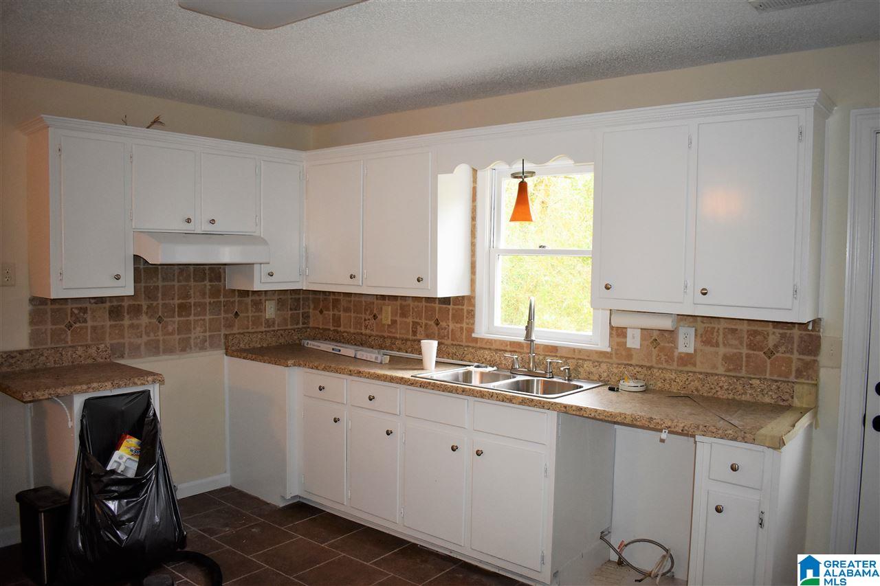 9136 Marsh Mountain Road Pinson, AL 35126 - Photo 2 of 20 Gallery Image 2