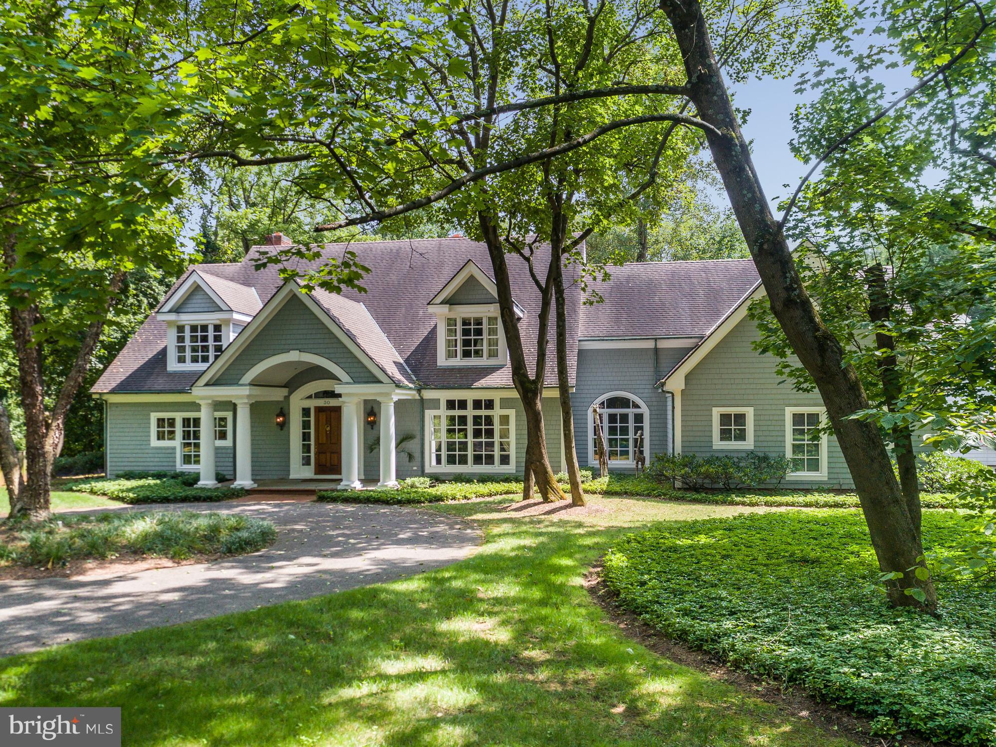 30 Shadow Point Court Edgewater, MD 21037 - Photo 4 of 28 Gracious approach to a beautiful waterfront home