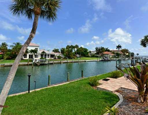 561 Cutter Lane Longboat Key, FL 34228 - Photo 1 of 1 Exterior Back