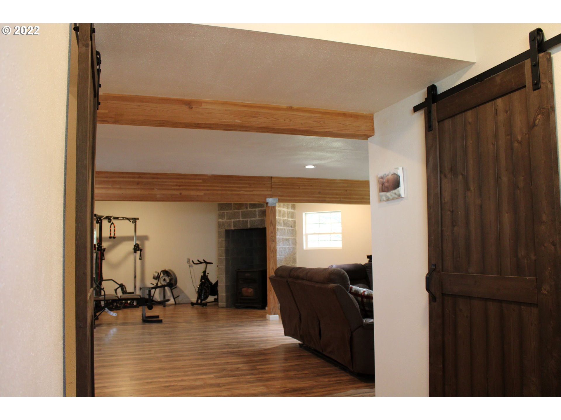 333 Pine Hollow Access Road Wamic, OR 97063 - Photo 11 of 14 Gallery Image 11