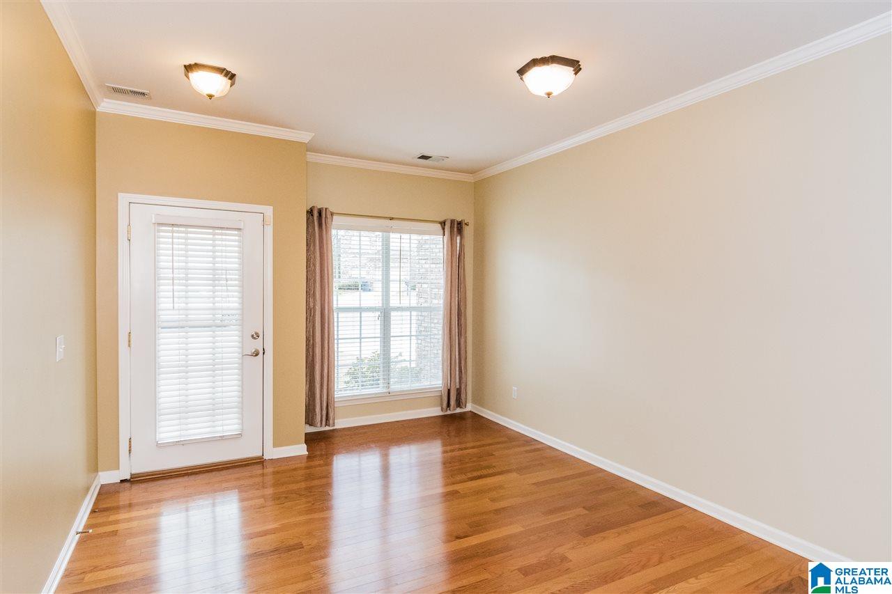 550 Hackberry Ridge Cove Birmingham, AL 35226 - Photo 2 of 28