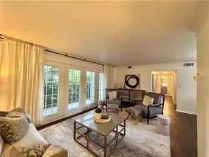 $2,300 | 311 Peachtree Hills Avenue Northeast, Unit 7A, Atlanta, GA 30305