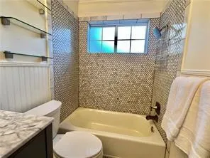 $2,300 | 311 Peachtree Hills Avenue Northeast, Unit 7A, Atlanta, GA 30305