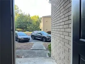 $2,300 | 311 Peachtree Hills Avenue Northeast, Unit 7A, Atlanta, GA 30305