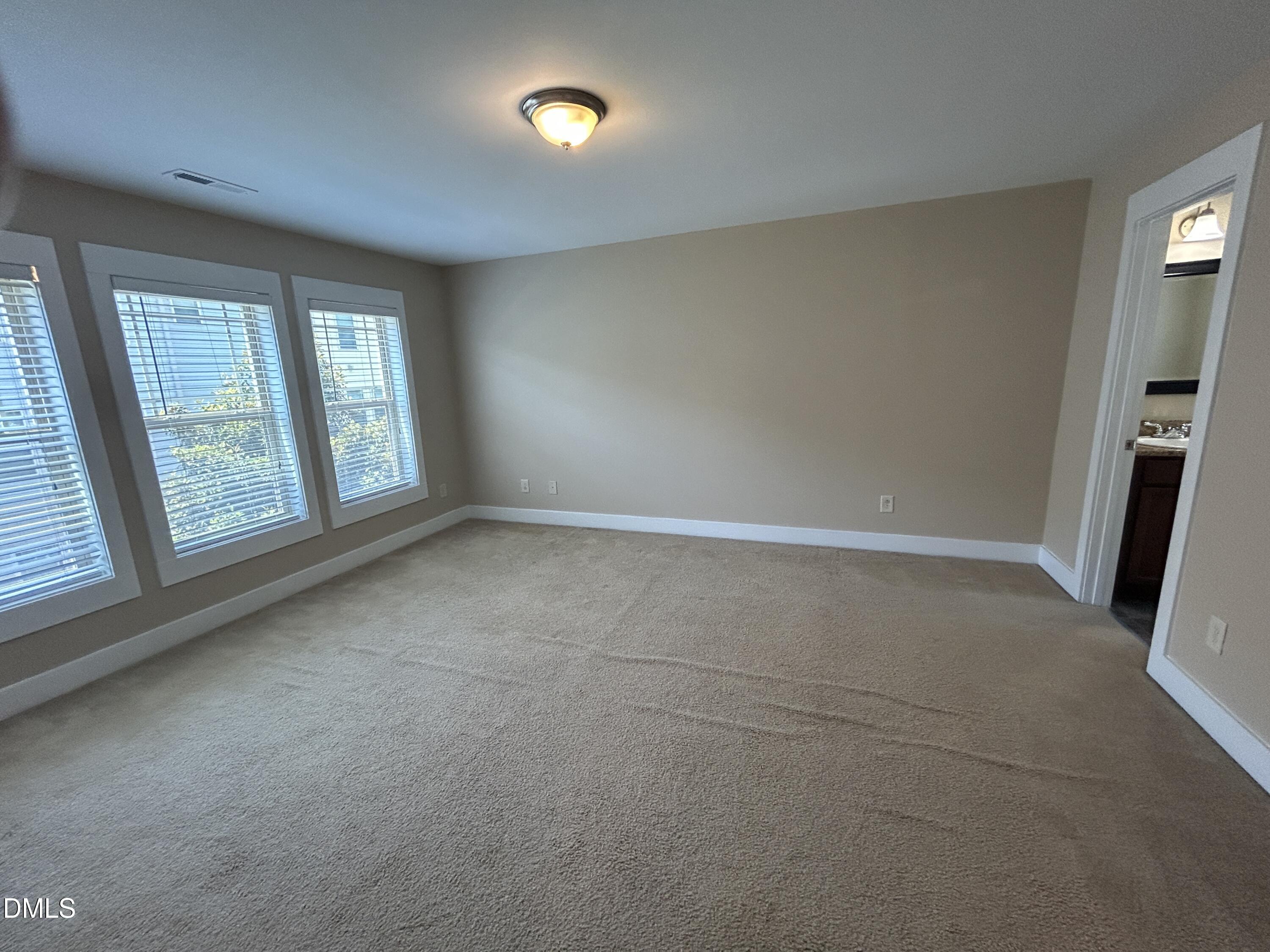 3827 Glenhaven Road Raleigh, NC 27606 - Photo 18 of 32 IMG_8866