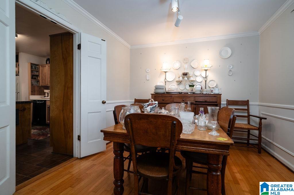 3652 Crestside Road Birmingham, AL 35223 - Photo 7 of 38